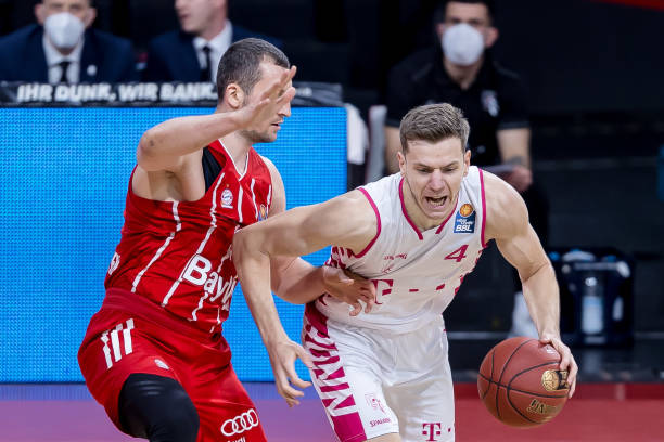 拜仁的报价 拜仁的报价