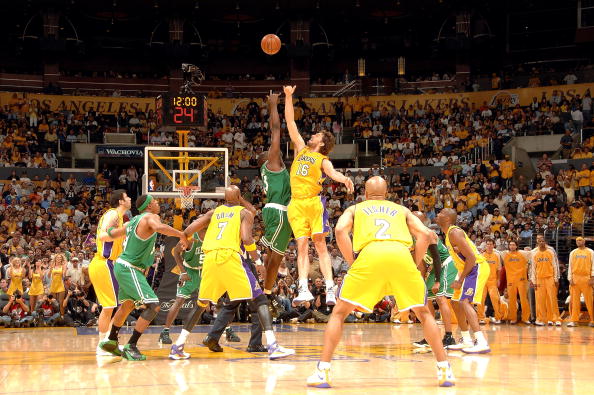 效力期间展 效力期间展