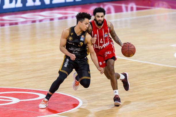 也是球员适 也是球员适