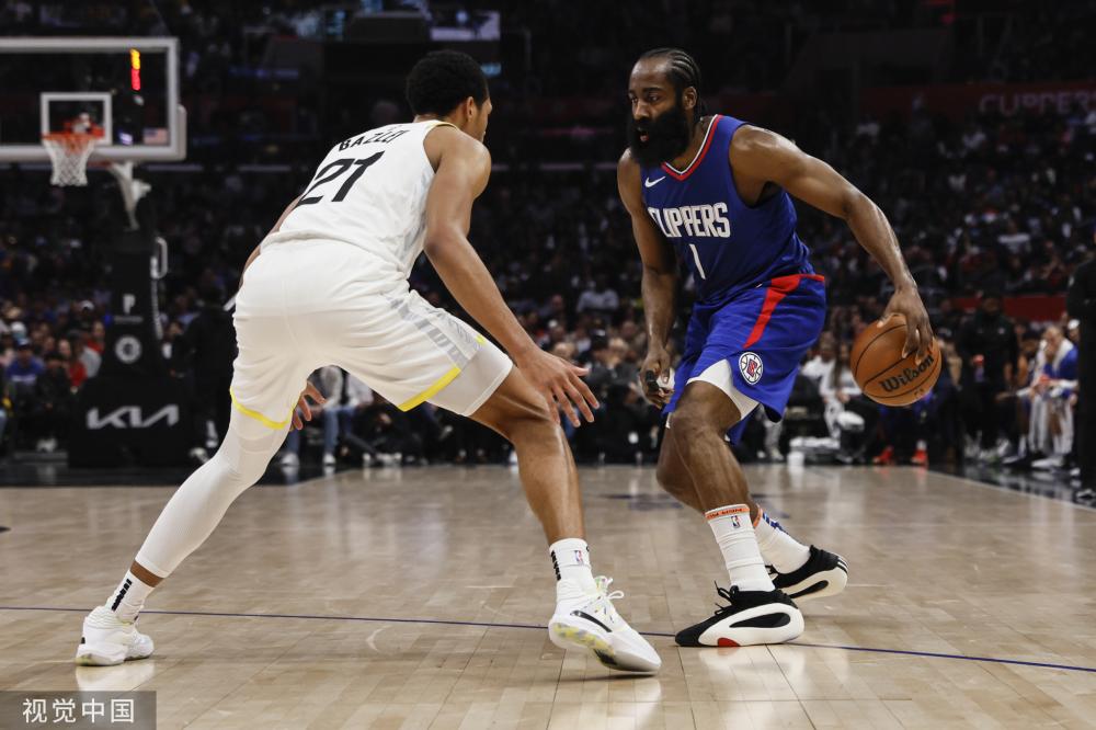 他直接停下 他直接停下